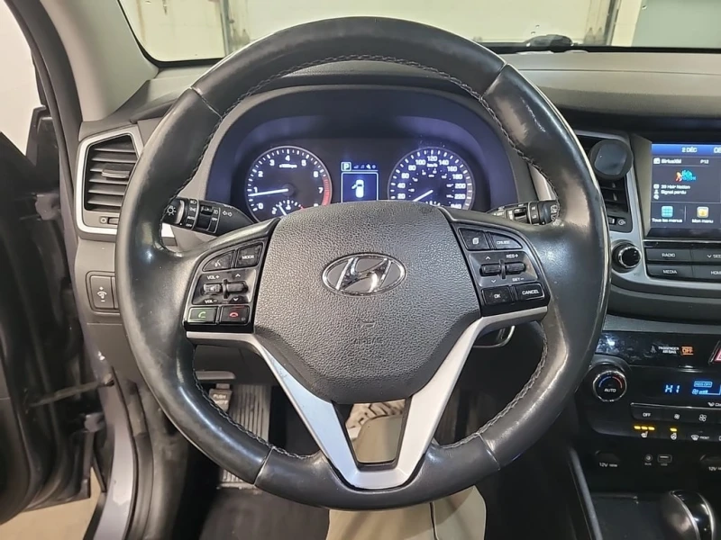 Hyundai Tucson * SE * CARFAX * ЦЕНА ДО БЪЛГАРИЯ, снимка 10 - Автомобили и джипове - 53088235