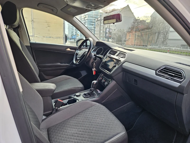 VW Tiguan Allspace, снимка 6 - Автомобили и джипове - 53130550