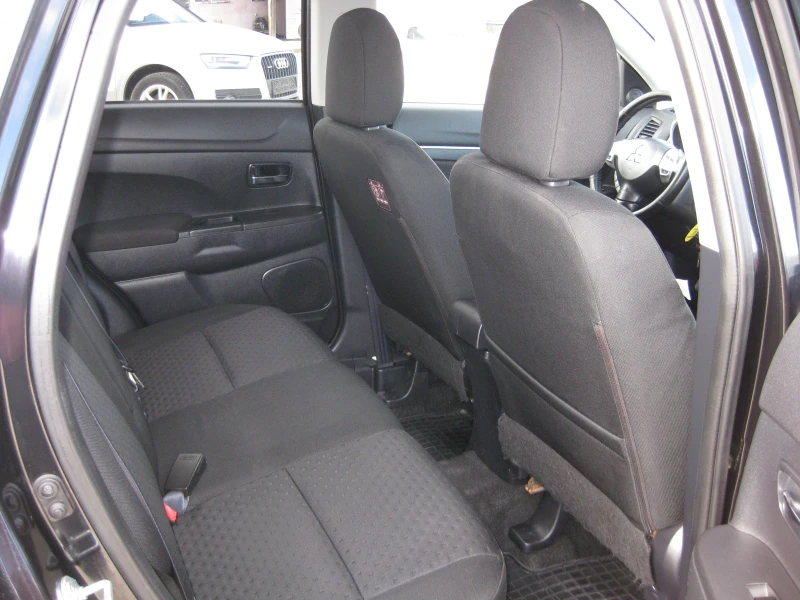Mitsubishi ASX 1.6 i, снимка 14 - Автомобили и джипове - 53599578
