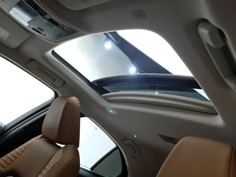 Lexus UX | Mobile.bg � ����������� 17