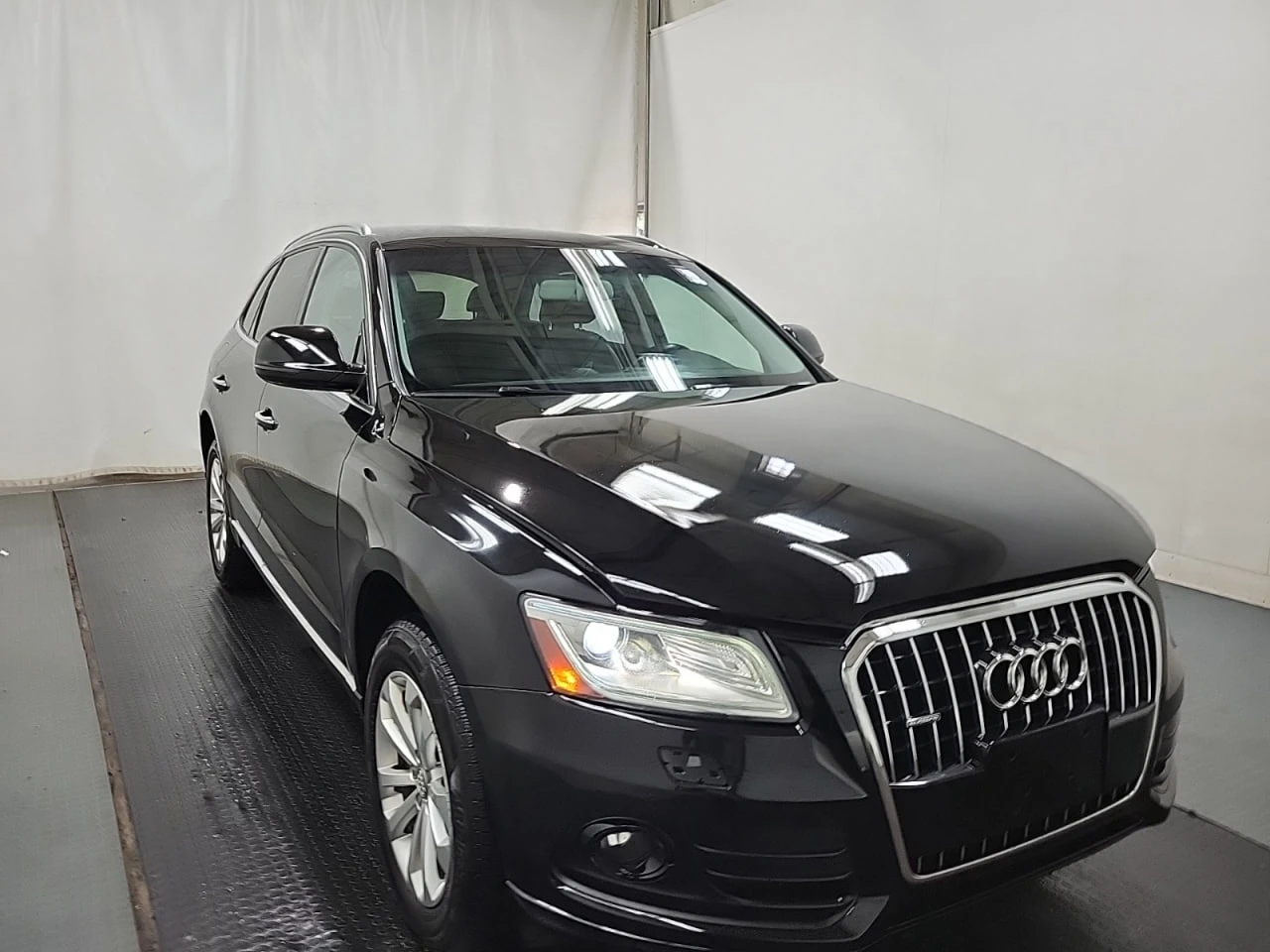 Audi Q5 * CARFAX * АВТО КРЕДИТ * ЦЕНА ДО БГ! - изображение 3