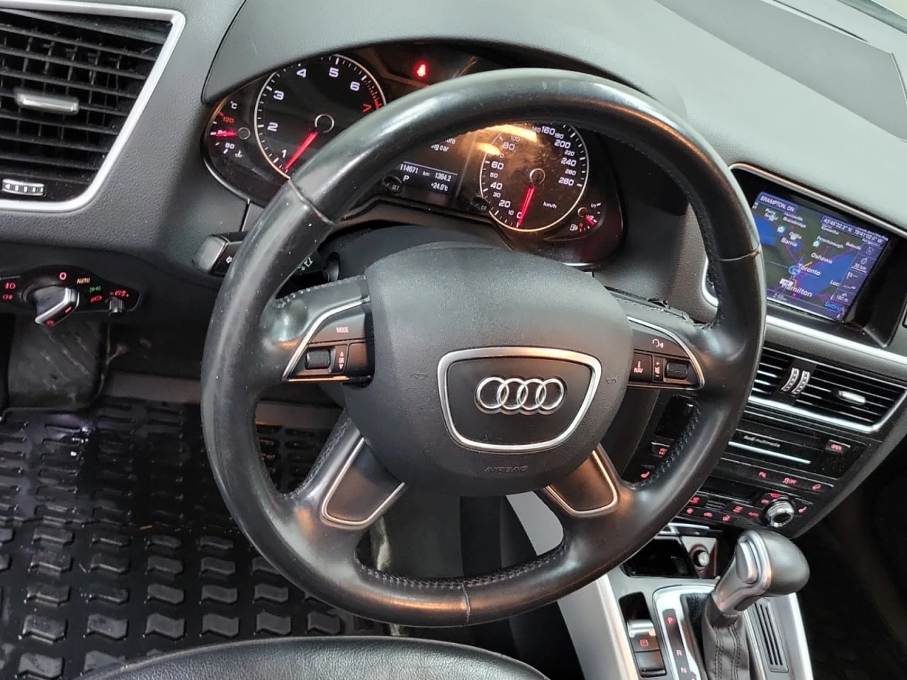 Audi Q5 * CARFAX * АВТО КРЕДИТ * ЦЕНА ДО БГ! - изображение 10