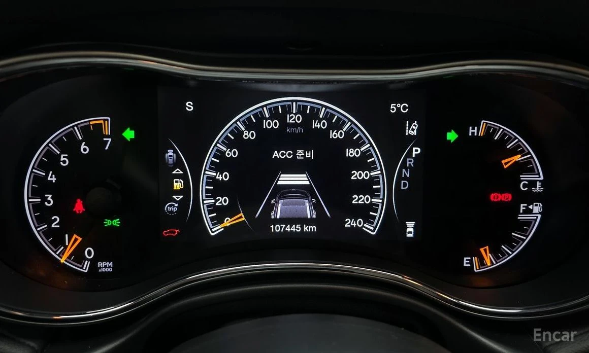 Jeep Grand cherokee, снимка 8 - Автомобили и джипове - 53808525