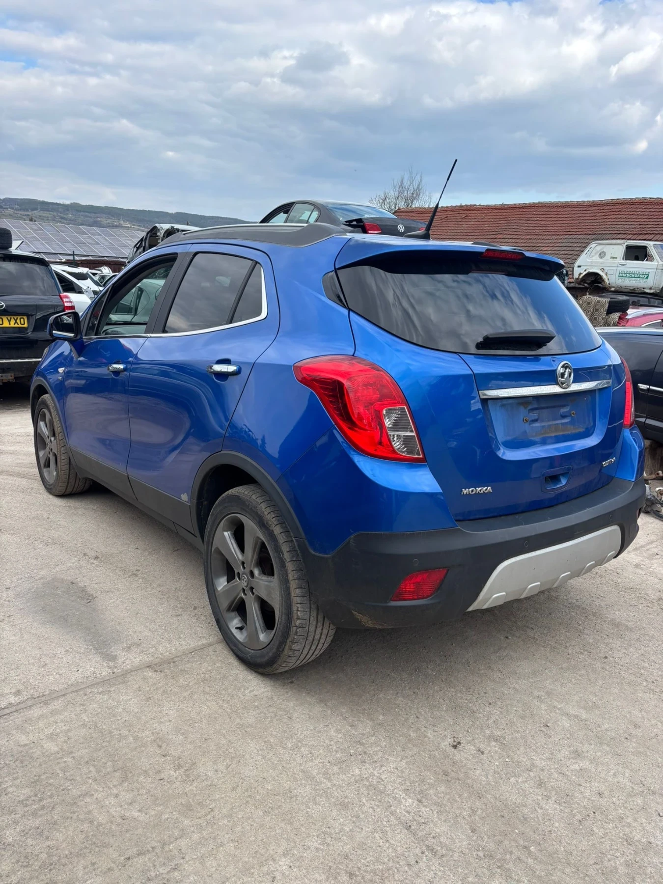 Opel Mokka 1.7CDTI 4x4, снимка 4 - Автомобили и джипове - 54001315