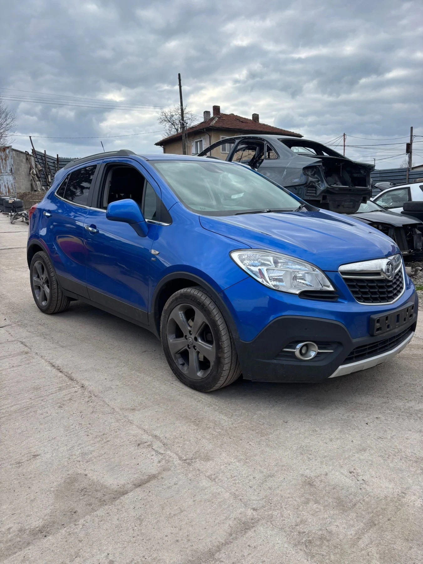 Opel Mokka 1.7CDTI 4x4, снимка 2 - Автомобили и джипове - 54001315