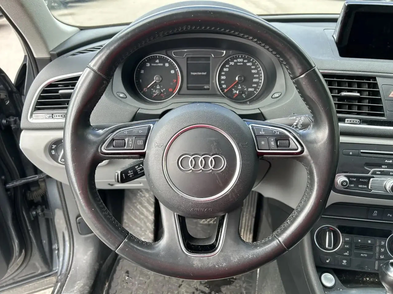 Audi Q3 * quattro Premium Plus * CARFAX * ЦЕНА ДО БГ, снимка 8 - Автомобили и джипове - 54380585