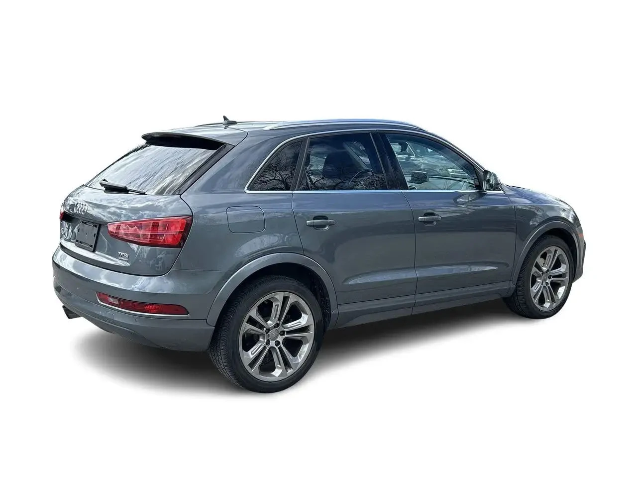 Audi Q3 * quattro Premium Plus * CARFAX * ЦЕНА ДО БГ, снимка 5 - Автомобили и джипове - 54380585