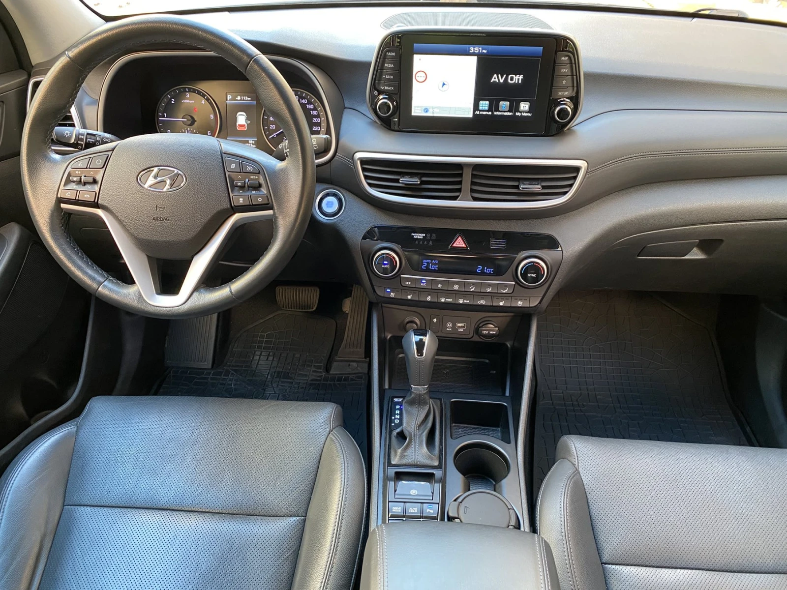 Hyundai Tucson 2.0 CRDI/ 4x4/ 185кс./ Style, снимка 9 - Автомобили и джипове - 54414952