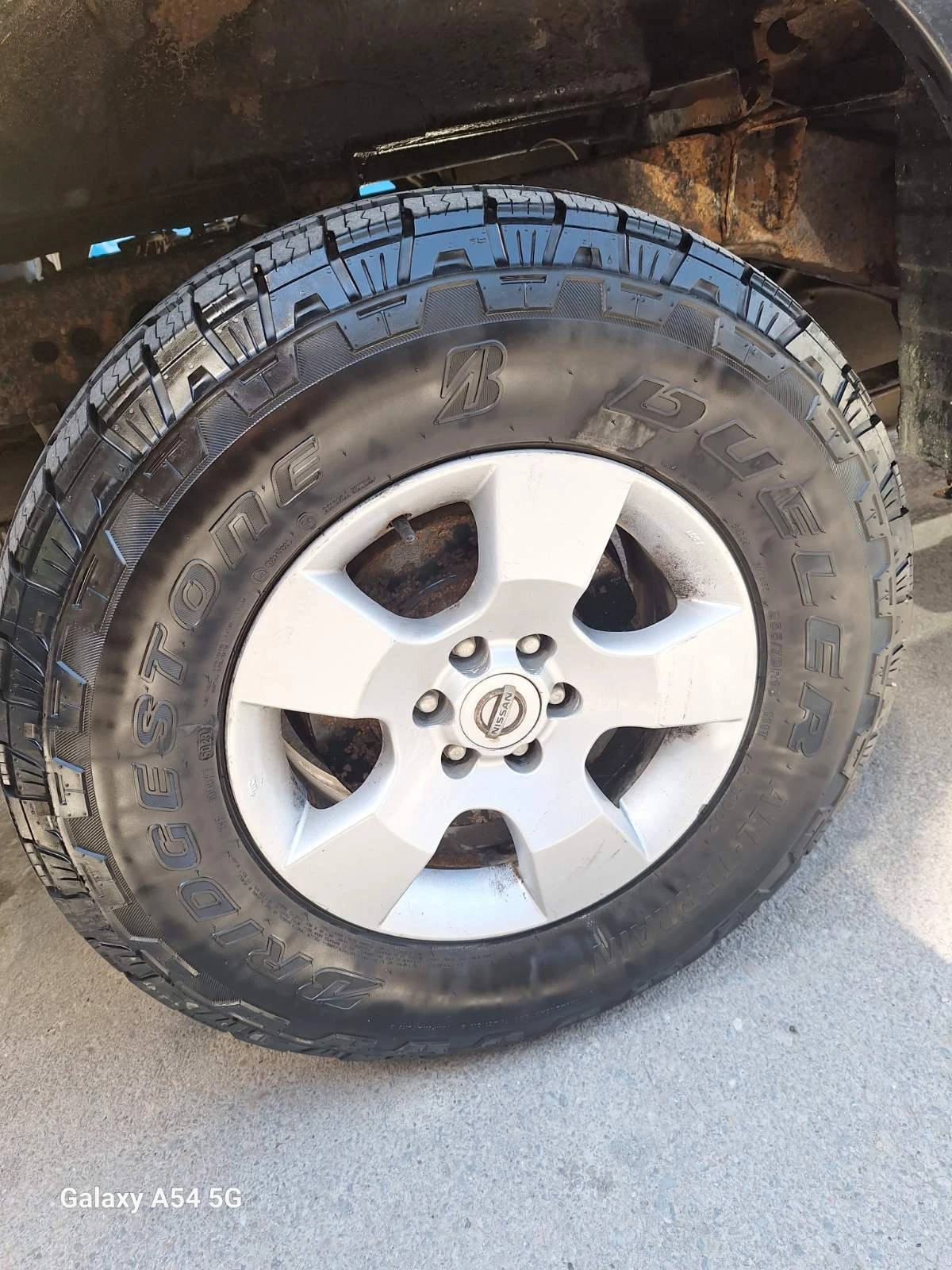Nissan Navara D40, снимка 6 - Автомобили и джипове - 54637162