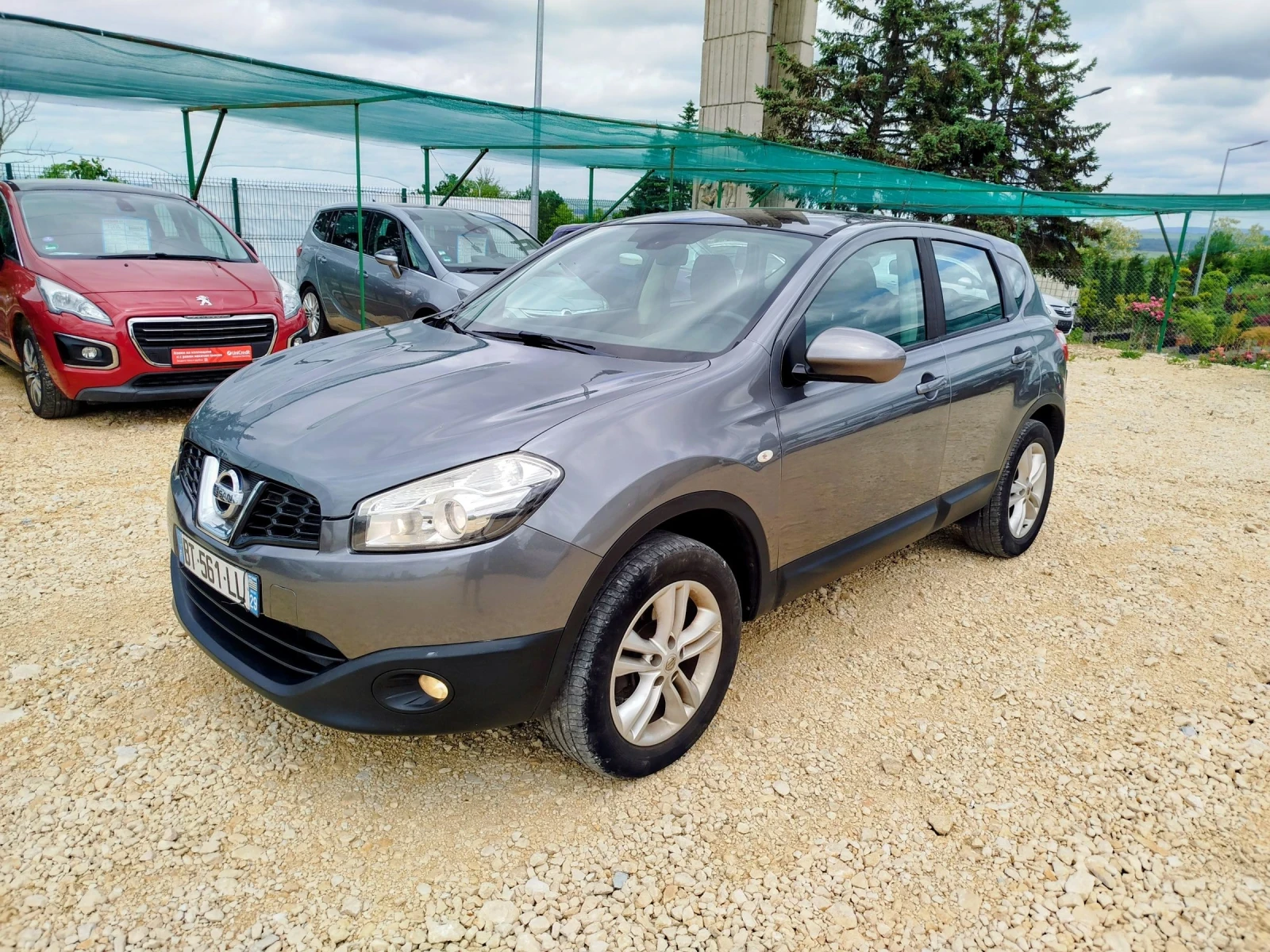 Nissan Qashqai 1.5dci / Панорама , снимка 4 - Автомобили и джипове - 54711784