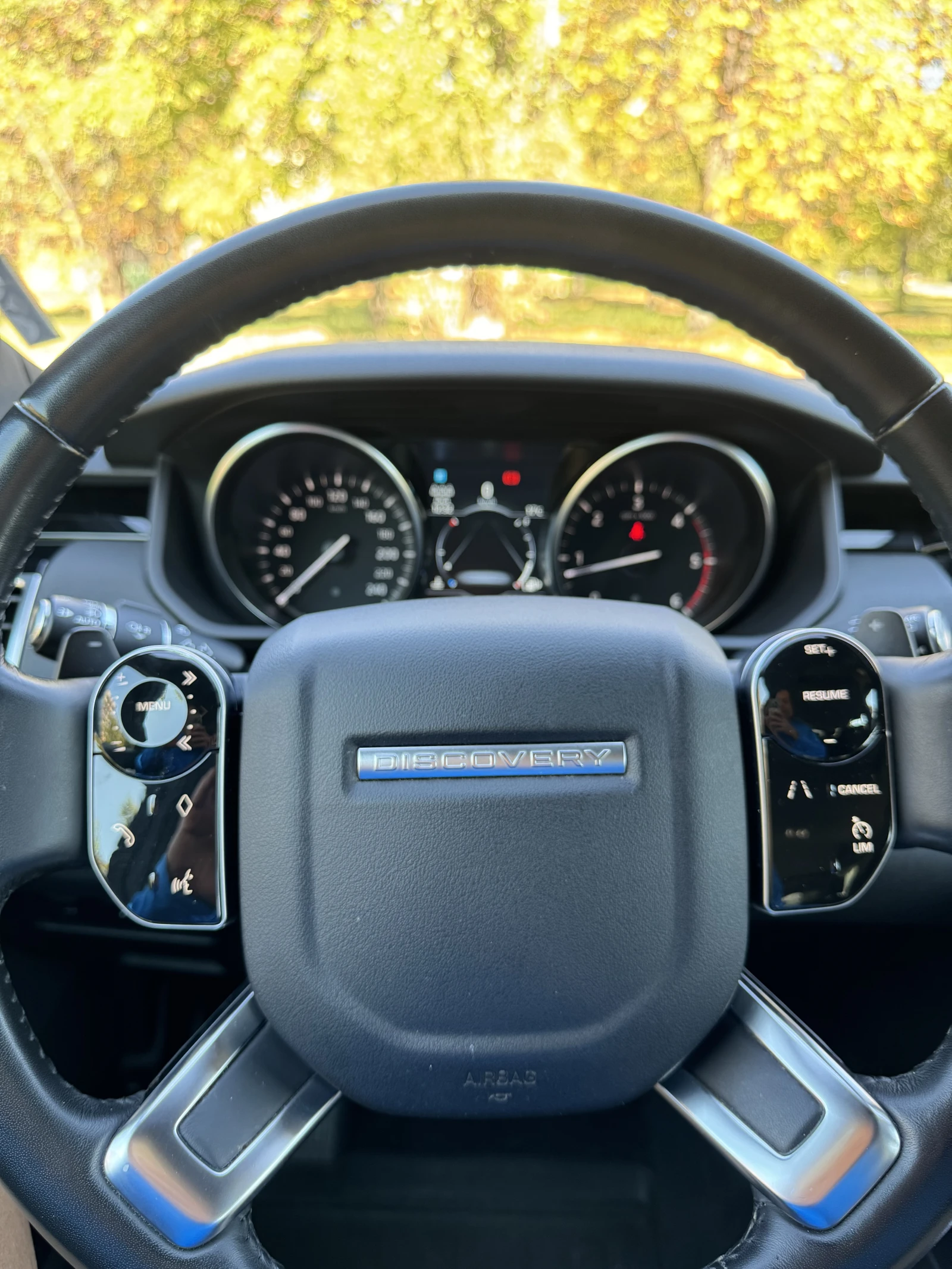 Land Rover Discovery, снимка 7 - Автомобили и джипове - 55047339