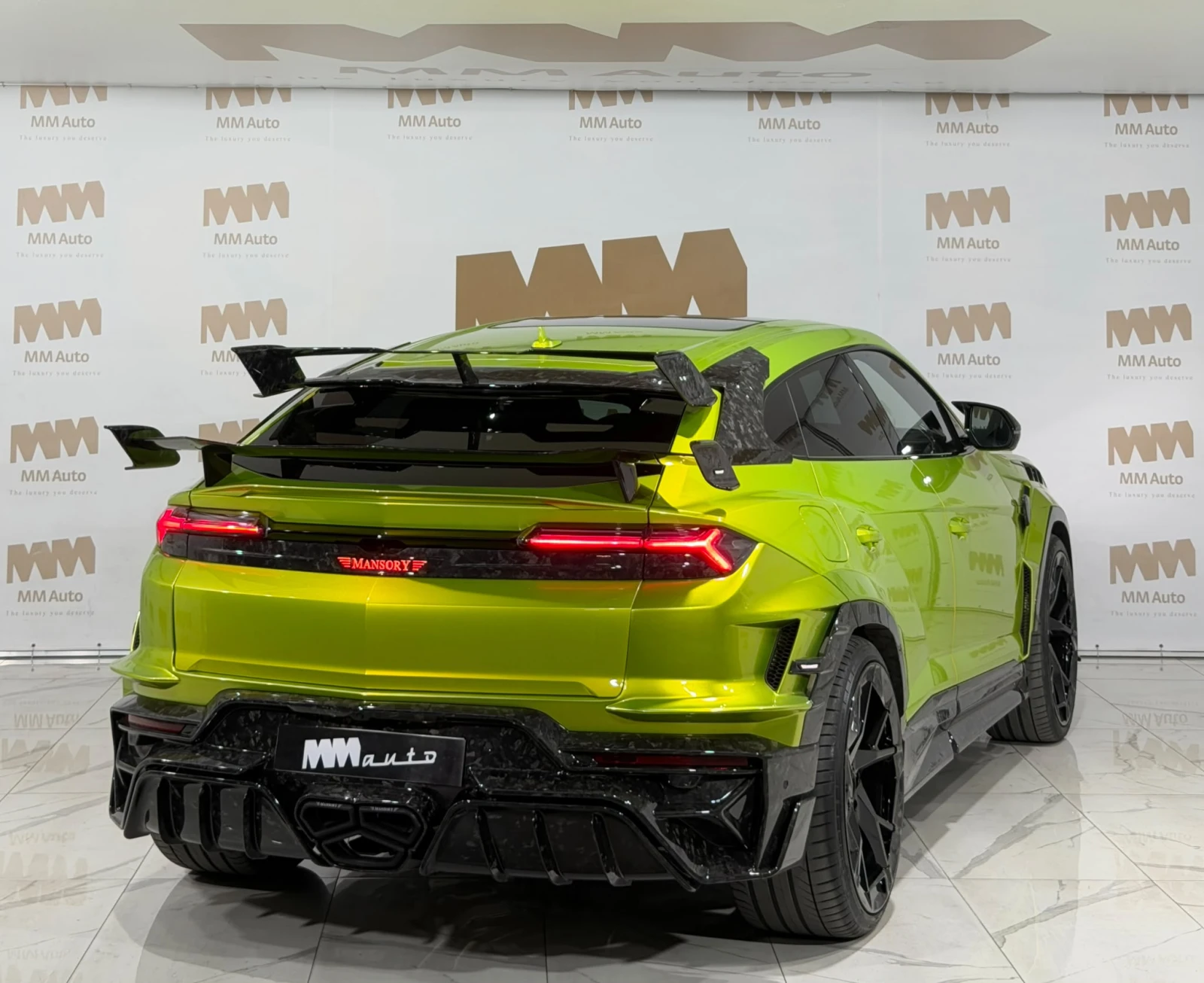 Lamborghini Urus SE* Mansory* Carbon, снимка 3 - Автомобили и джипове - 56438460