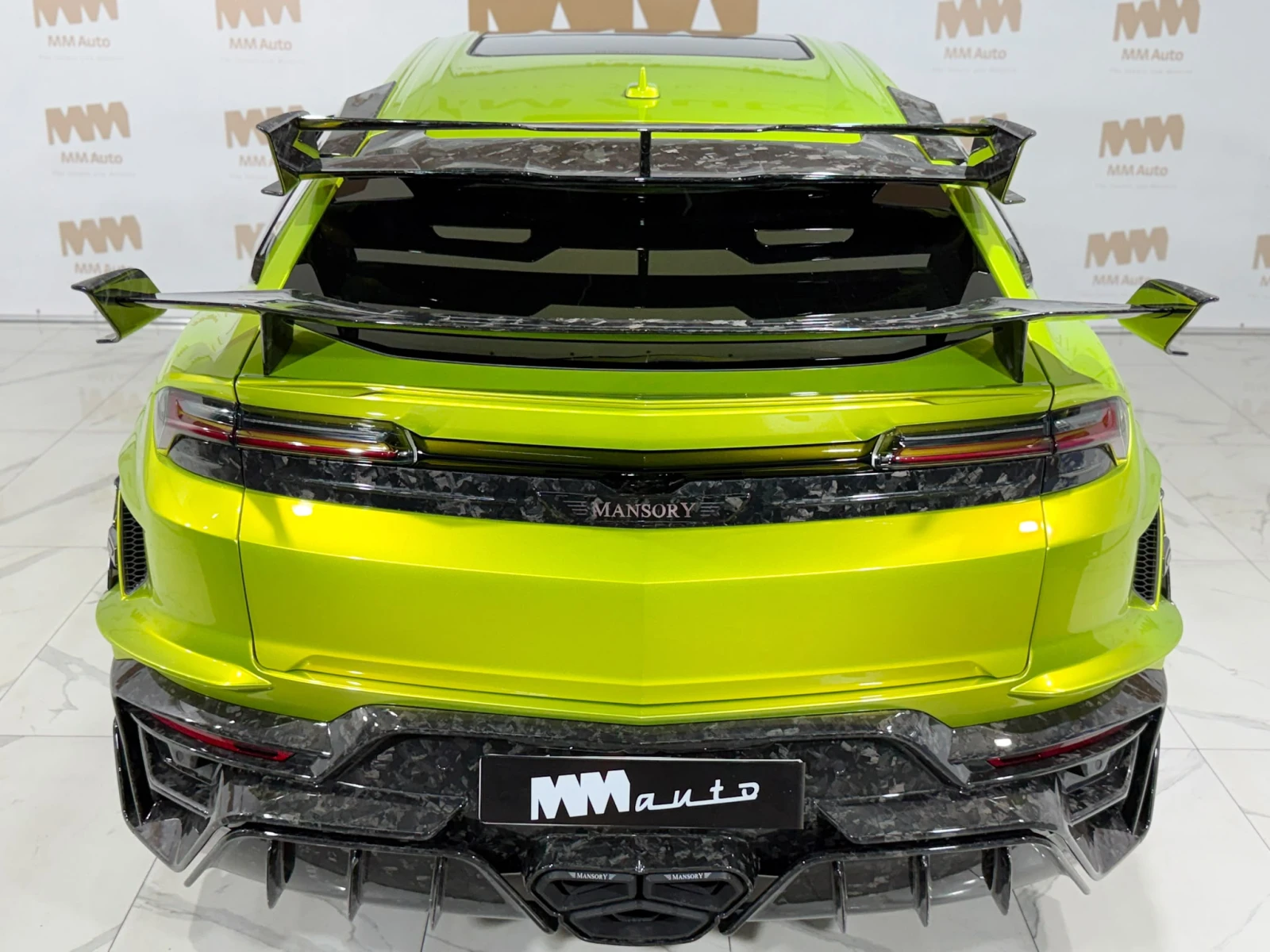 Lamborghini Urus SE* Mansory* Carbon, снимка 17 - Автомобили и джипове - 56438460