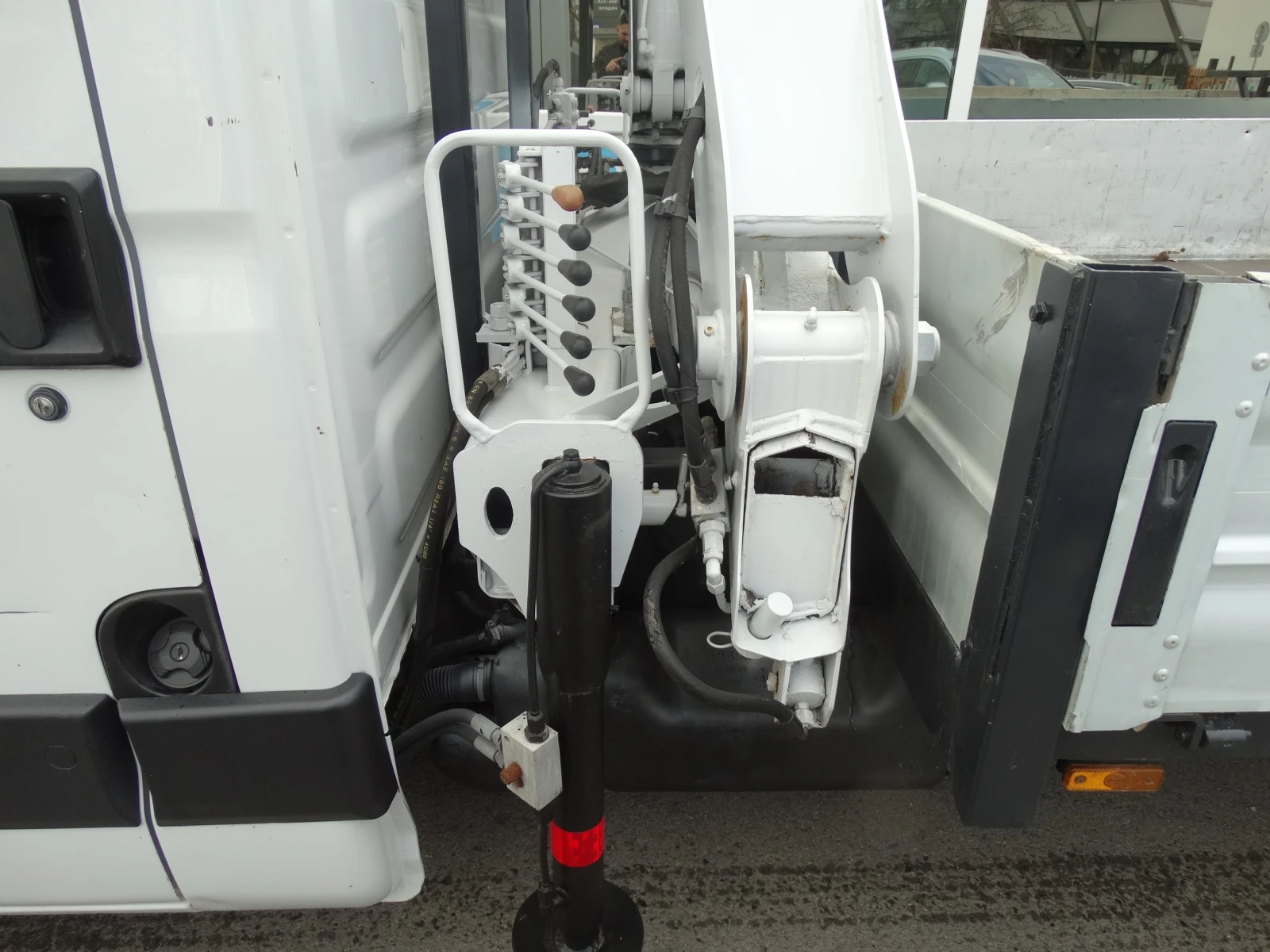 Iveco Daily 35C12 - изображение 8