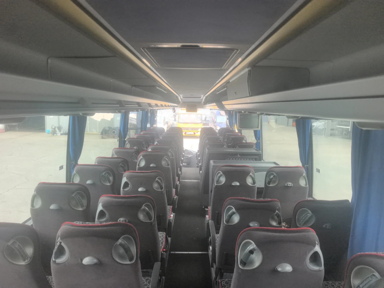 Mercedes-Benz Travego, снимка 9 - Бусове и автобуси - 54945501