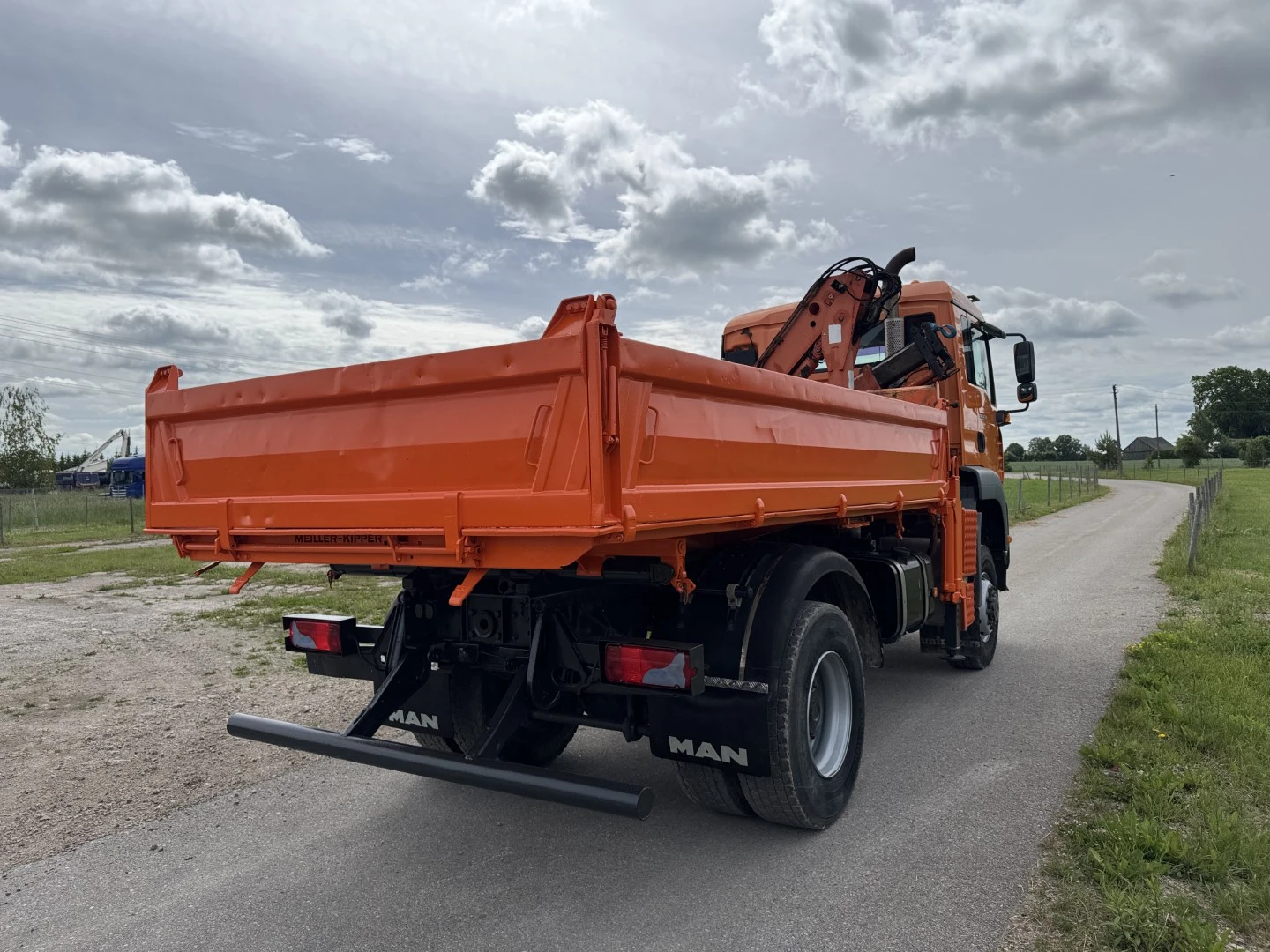 Man Tga 18.310  4х4, снимка 3 - Камиони - 54968929