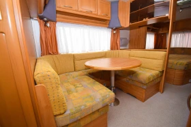 Каравана Knaus Azur Royale 650 FSK/8-местна/УНИКАТ, снимка 10