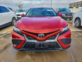 Toyota Camry SE, снимка 3