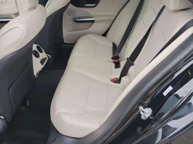 Mercedes-Benz C 300 * 4matic * CARFAX * ПАНОРАМА* 2 КЛЮЧА* 360 КАМЕРА*, снимка 13