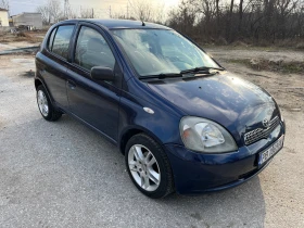 Toyota Yaris 1.0 VVT-i 68кс//КЛИМА//ОТЛИЧЕН, снимка 1