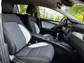 Toyota Avensis Touring Sports 2.0D-4D KAT Edition-S NAVI Keyless - 20990 лв. - 27439991 12