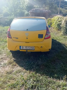 Обява за продажба на Dacia Sandero ~1 800 лв. - изображение 2
