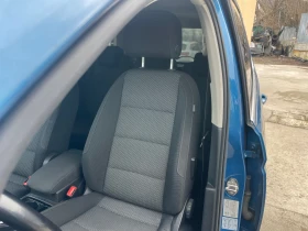 VW Touran TSi Дистроник Навигация Led Xenon  Швейцария - 14599 € / 28553.16 лв. - 94993682 9