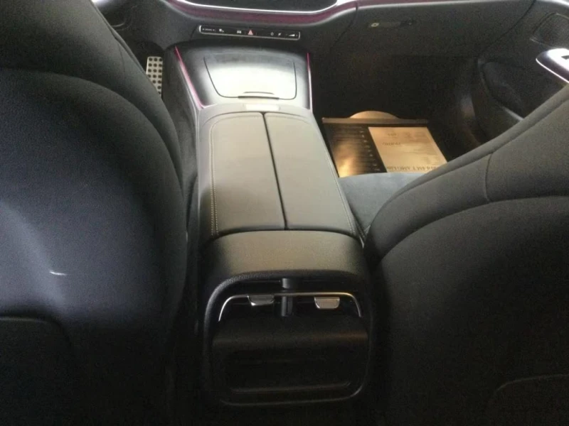 Mercedes-Benz E 450  350 d Coupe AMG, снимка 13 - Автомобили и джипове - 35447598