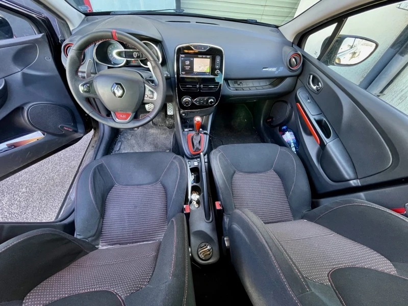 Renault Clio 1.6 RS, снимка 11 - Автомобили и джипове - 46804063