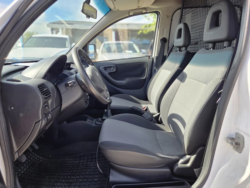 Opel Combo, снимка 9 - Автомобили и джипове - 49467584