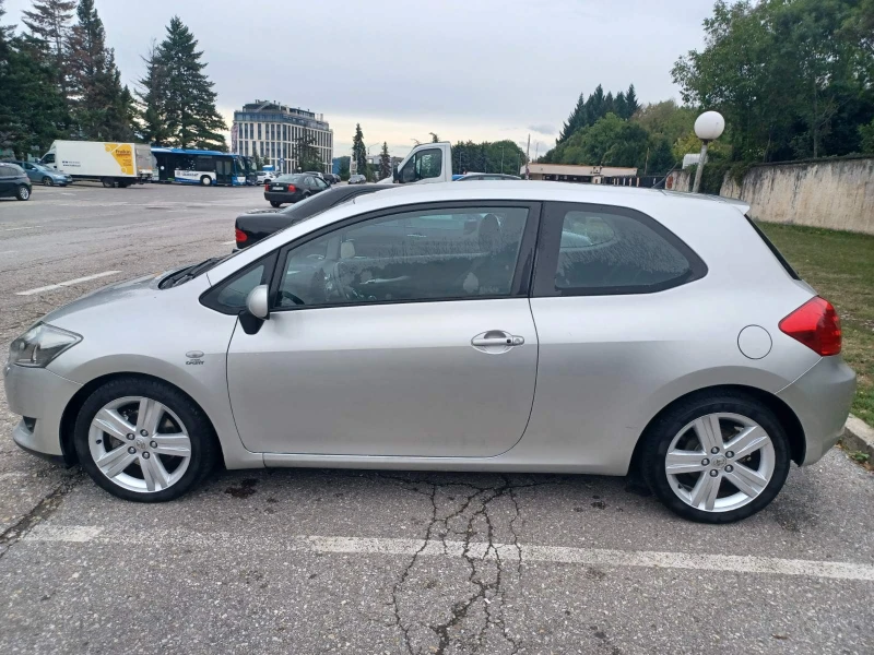 Toyota Auris, снимка 7 - Автомобили и джипове - 47249604