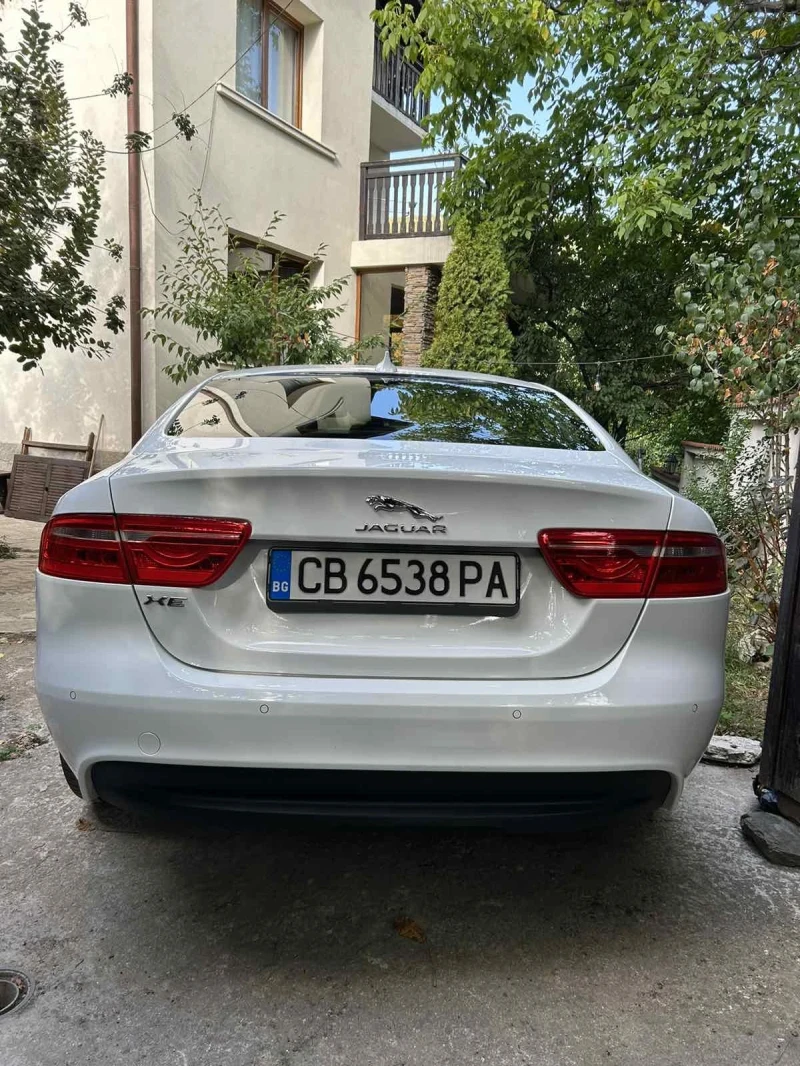 Jaguar XE, снимка 5 - Автомобили и джипове - 47329042