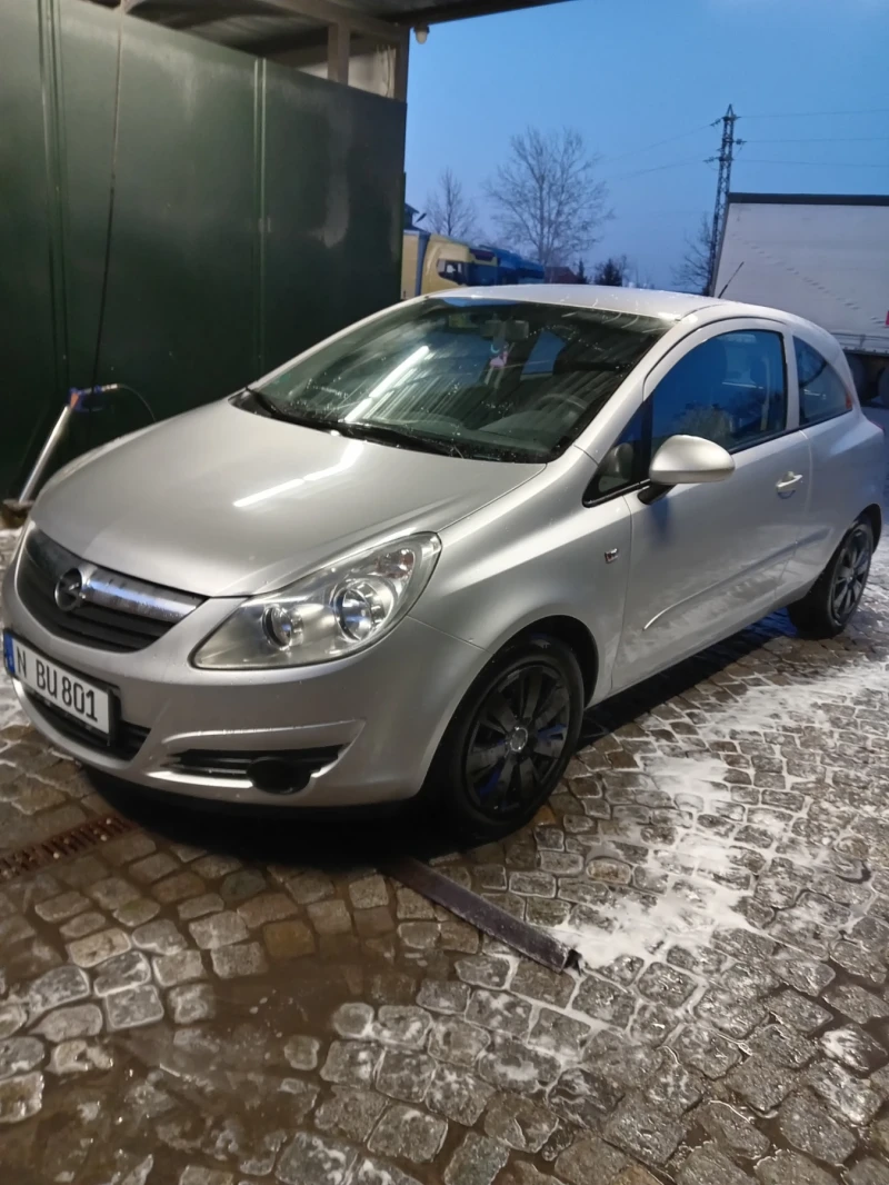 Opel Corsa, снимка 1 - Автомобили и джипове - 49089832