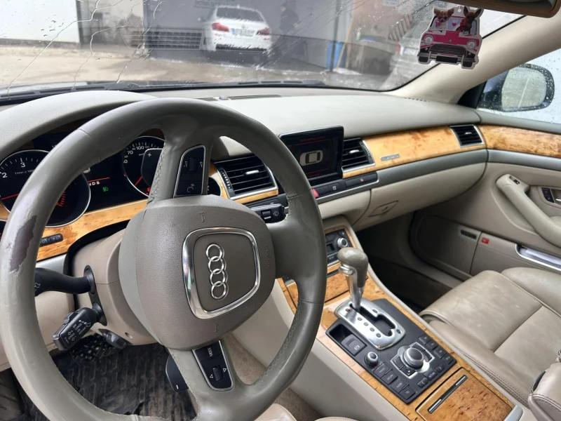 Audi A8, снимка 7 - Автомобили и джипове - 49186633