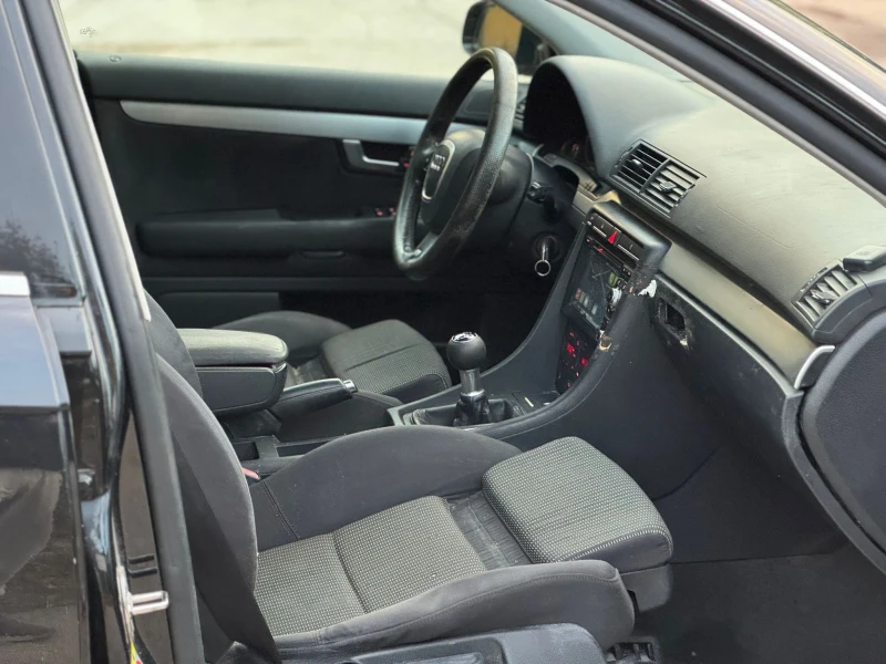 Audi A4, снимка 13 - Автомобили и джипове - 52191937