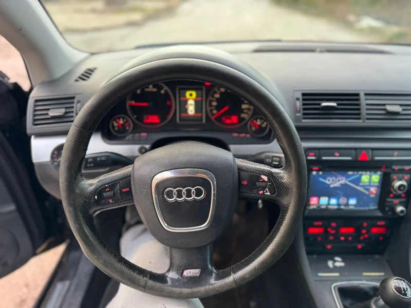 Audi A4, снимка 12 - Автомобили и джипове - 52191937