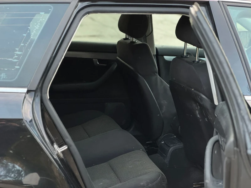 Audi A4, снимка 10 - Автомобили и джипове - 52191937