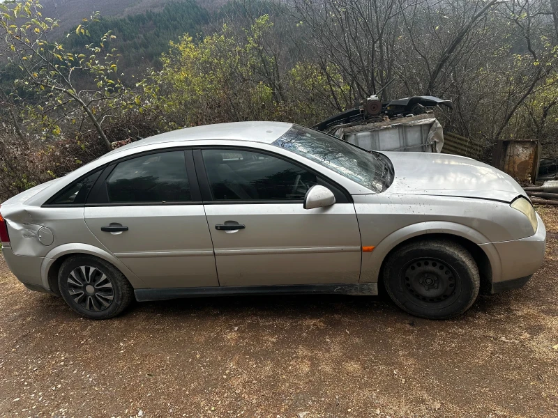 Opel Vectra, снимка 2 - Автомобили и джипове - 52503511