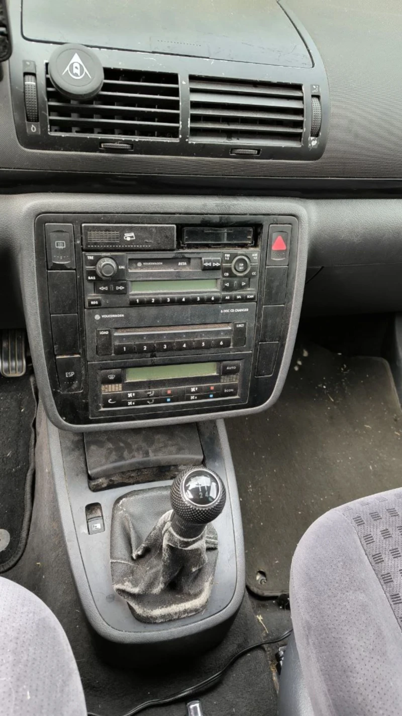 VW Sharan, снимка 6 - Автомобили и джипове - 52690248