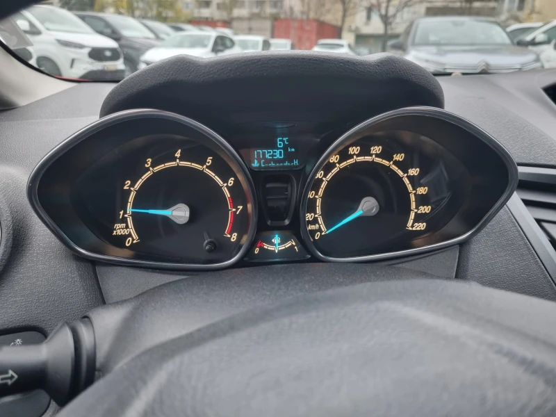 Ford Fiesta 1.25 Trend, снимка 13 - Автомобили и джипове - 52814698
