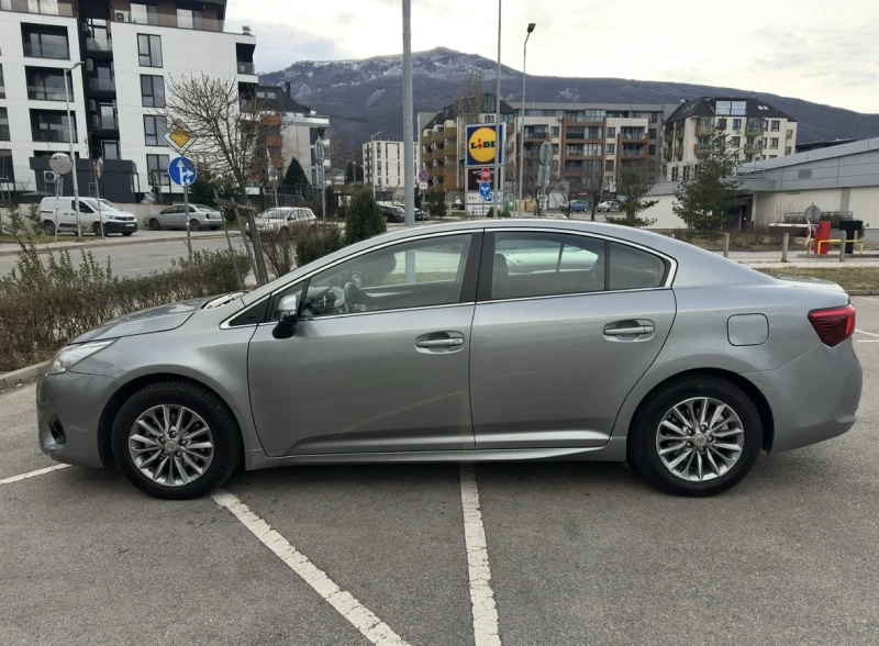 Toyota Avensis Гаранция Toyota Relax до юли 2027г. , снимка 3 - Автомобили и джипове - 52975888
