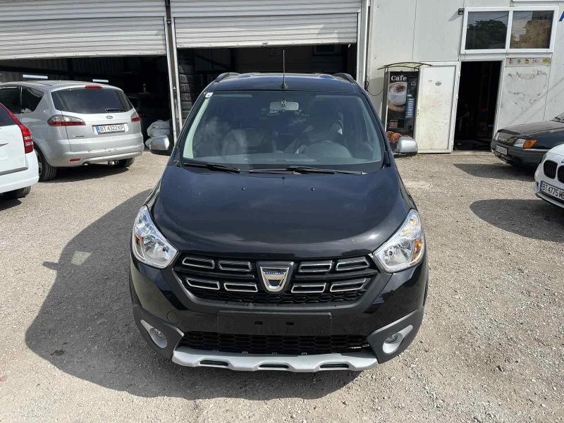 Dacia Lodgy 1.2 Stepway E-6, снимка 3 - Автомобили и джипове - 53036822