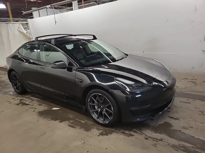 Tesla Model 3 * RWD * CARFAX * БЕЗ ПЪРВОНАЧАЛНА ВНОСКА, снимка 2 - Автомобили и джипове - 53163544