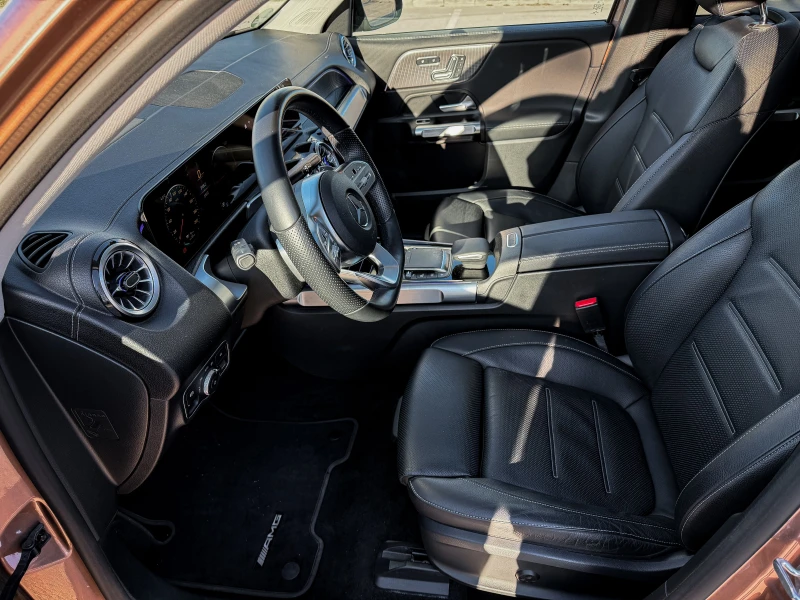 Mercedes-Benz EQB 350* AMG* NIGHT* 4M* 27km* FULL* ГАРАНЦИЯ, снимка 12 - Автомобили и джипове - 53189384