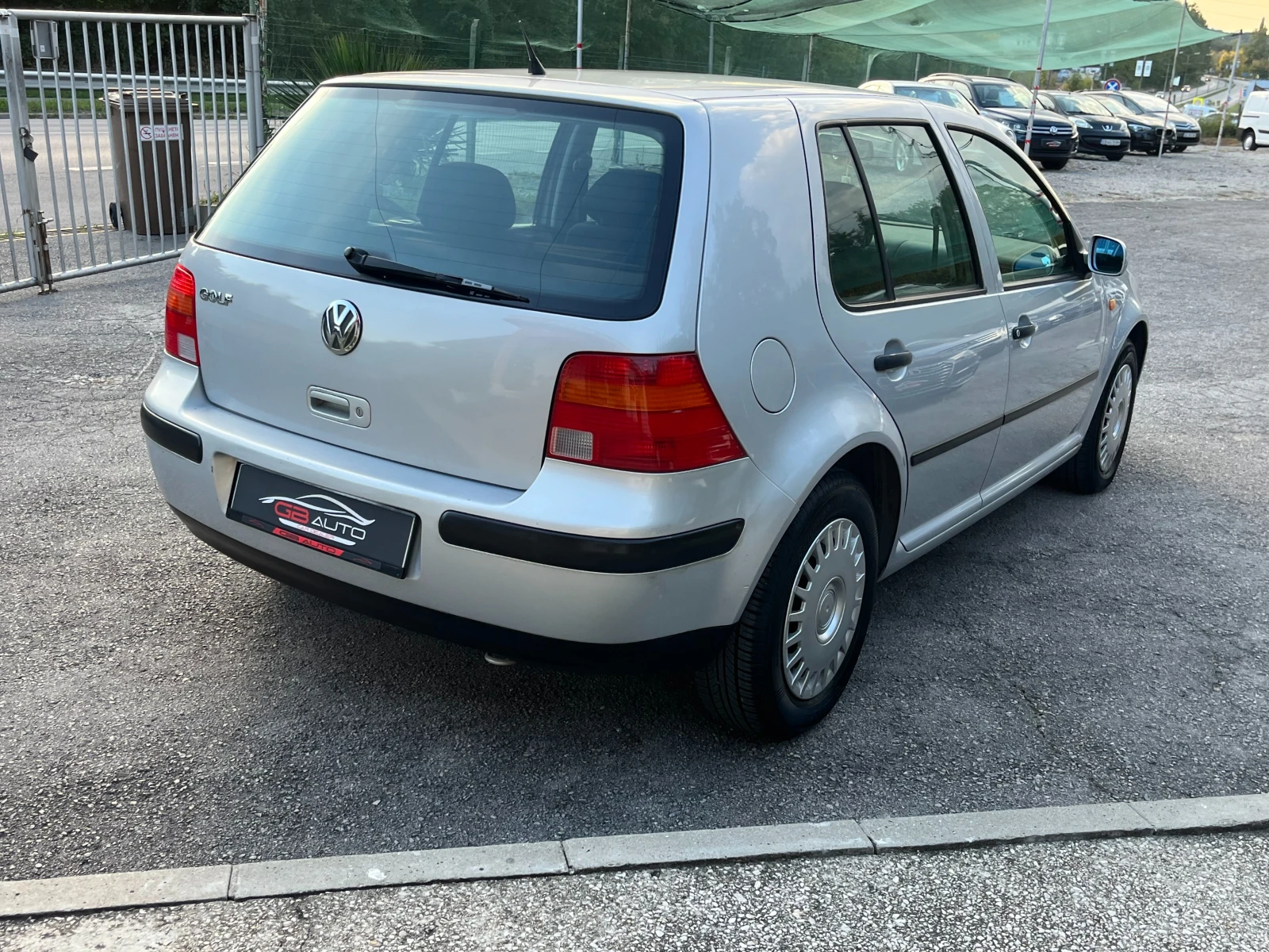 VW Golf 1.4I* 105700KM* КЛИМАТИК*  - изображение 7