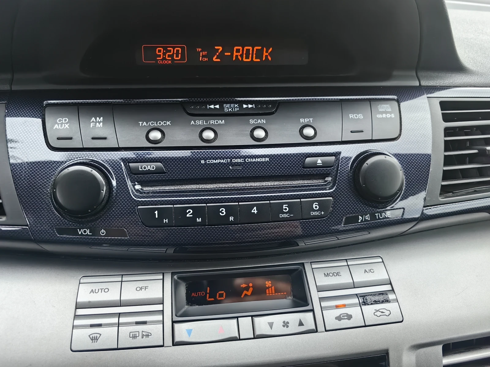 Honda Fr-v 1.8 бензин 140 кс, Евро 4, Facelift модел  - изображение 10