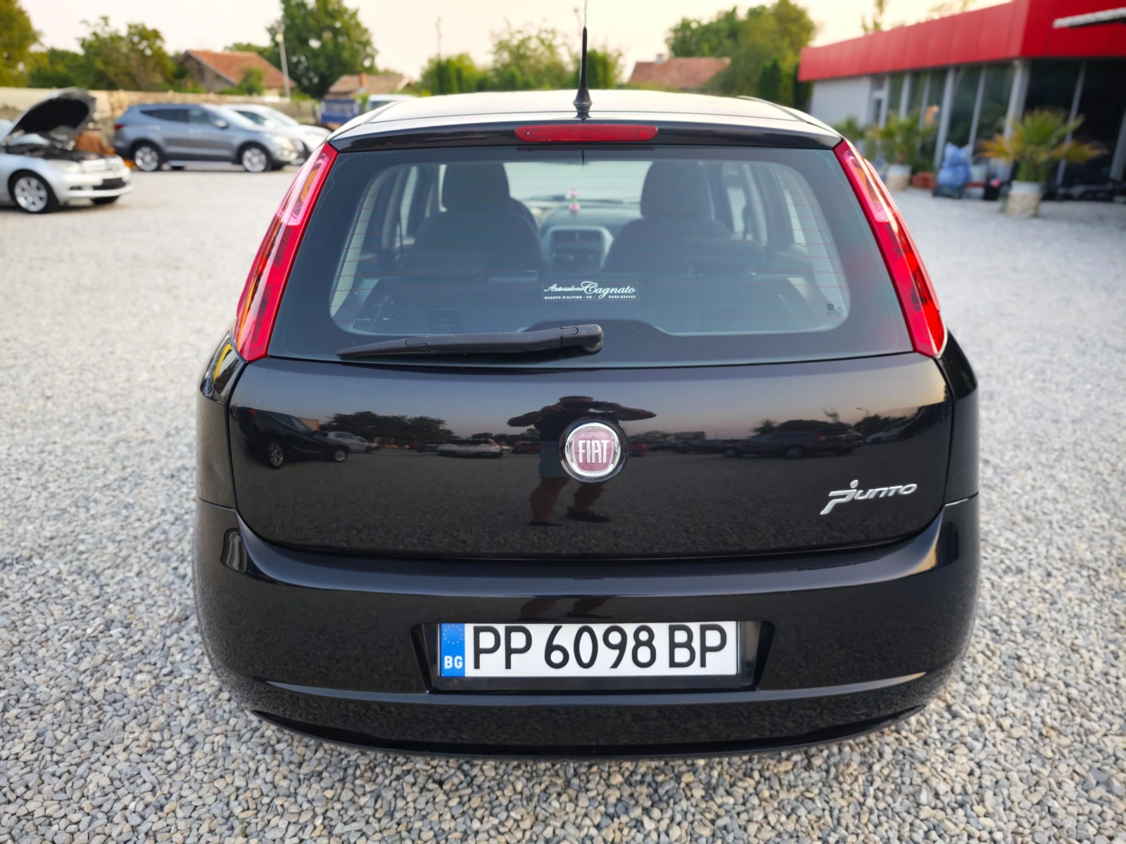 Fiat Punto ВСИЧКО ПЛАТЕНО/ОБСЛУЖЕН - изображение 9