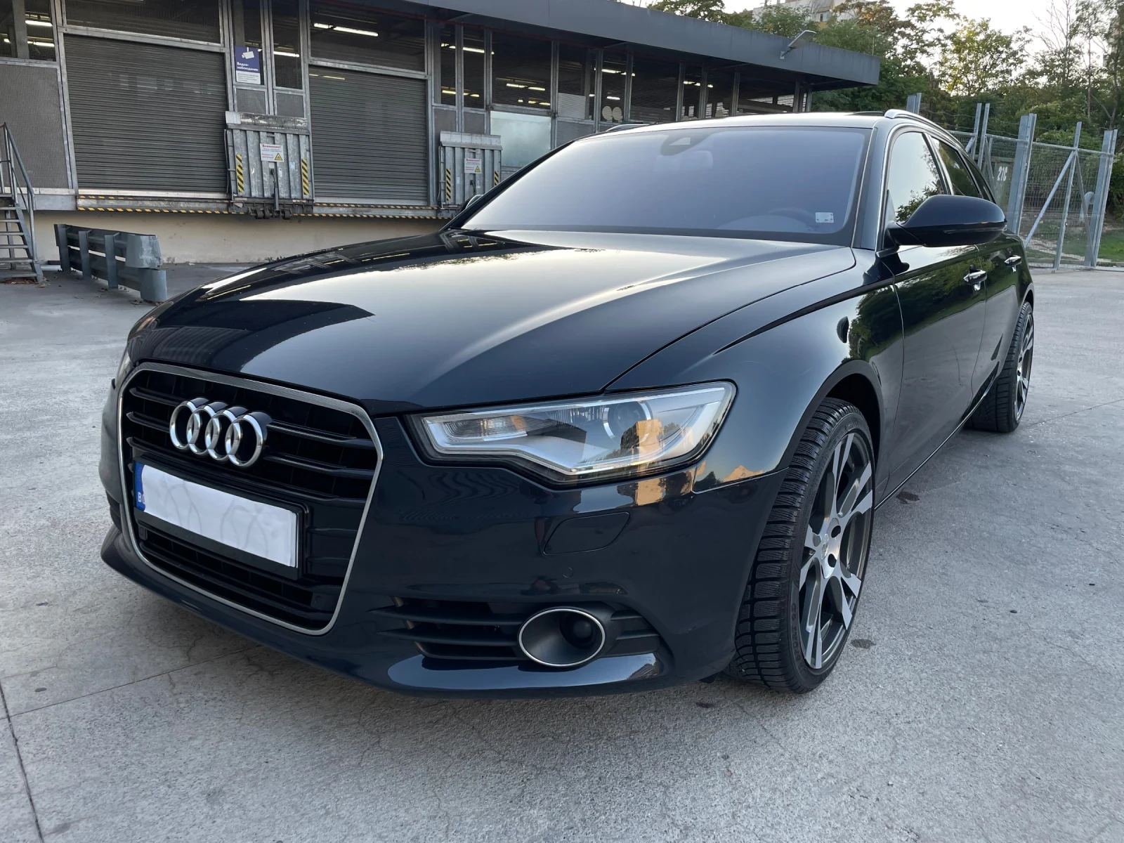 Audi A6 3.0 TDI-8 СКОРОСТИ-ПАНОРАМО-ПОДГРЕВ-ДОСТРОНИК-КОМФ - изображение 8