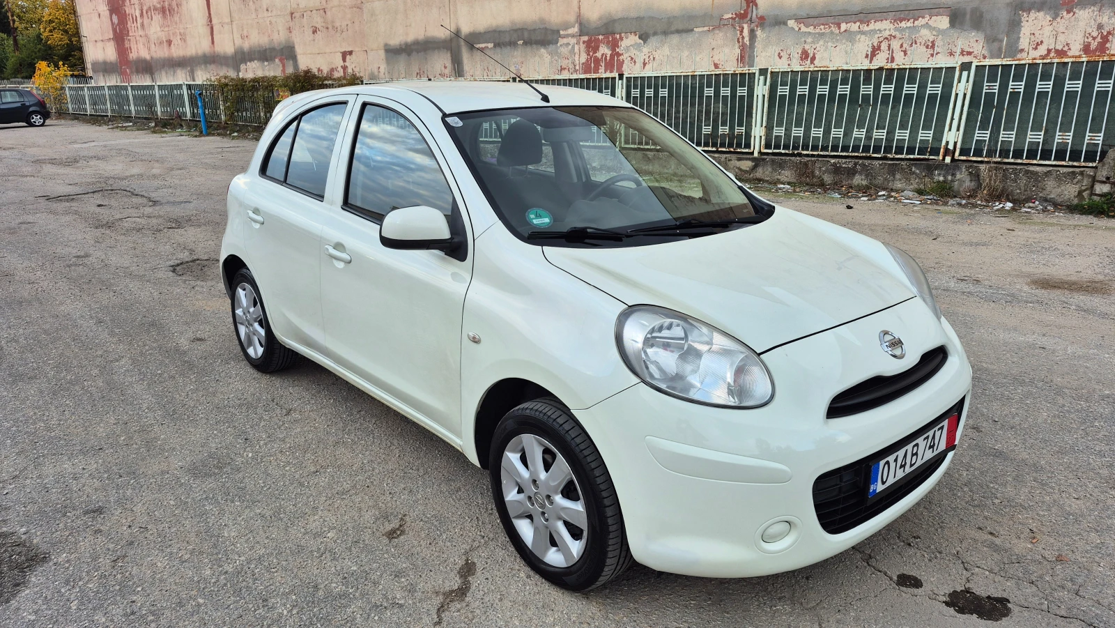 Nissan Micra 1.2i 155000км Германия - изображение 3