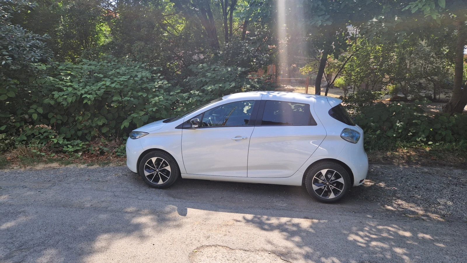 Renault Zoe Z.E 40  - изображение 3